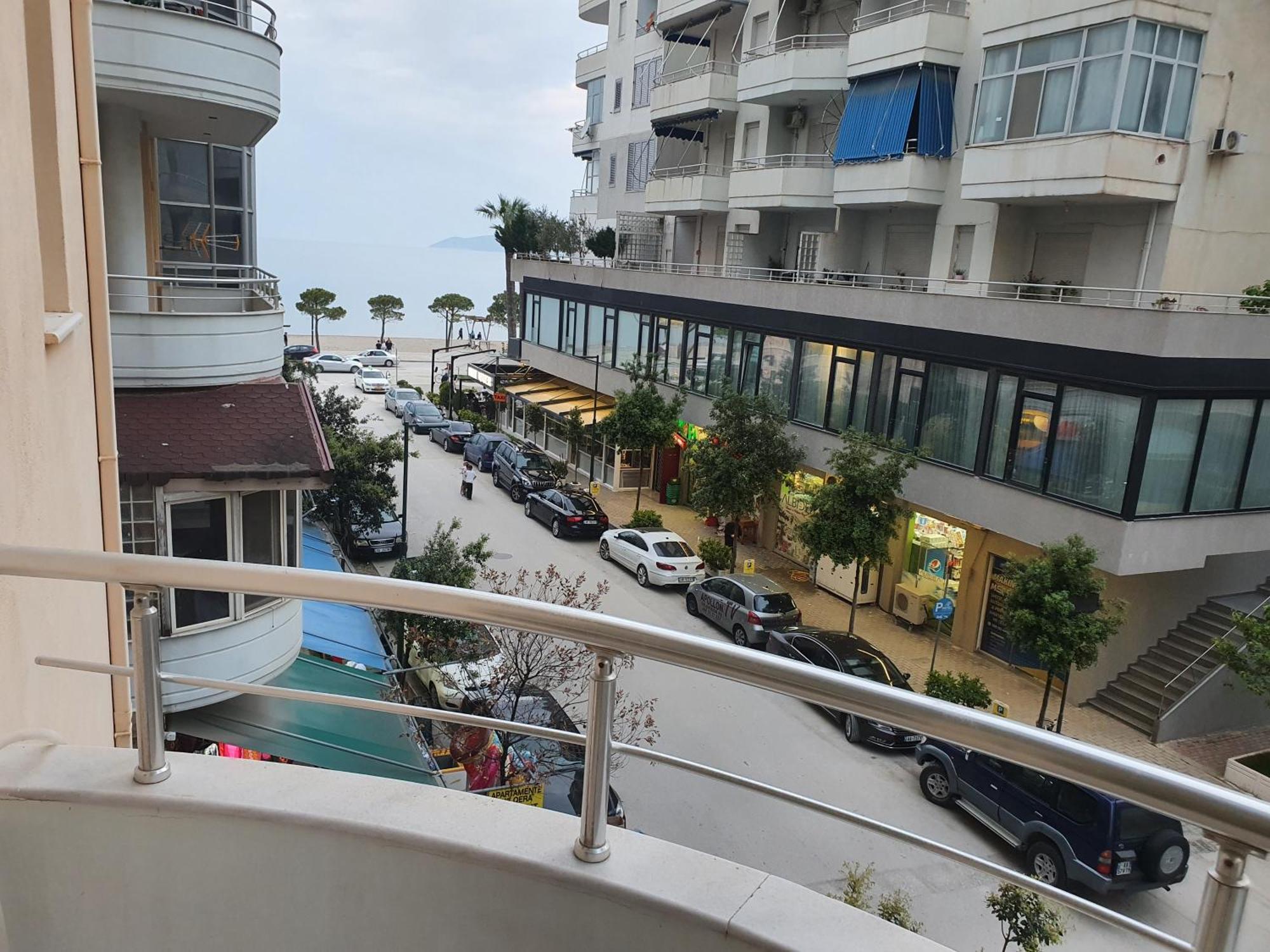 Apartment Me Qera Lungomare Vlore Medem1 Екстериор снимка